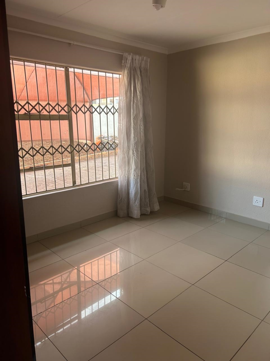 3 Bedroom Property for Sale in Tlhabane West North West